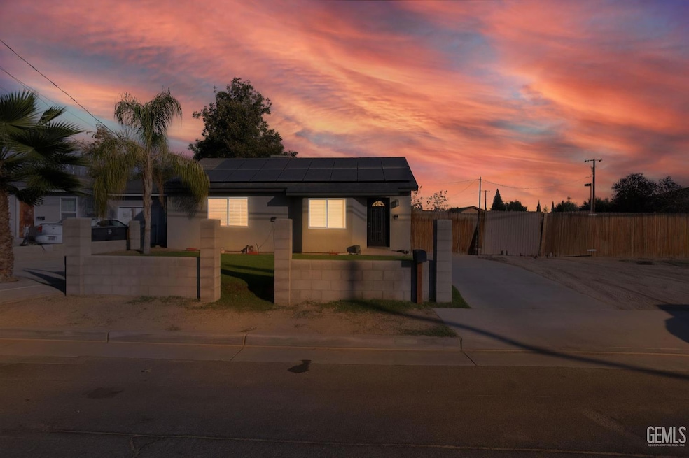 For Sale $493,000 • Co-Listing Agent