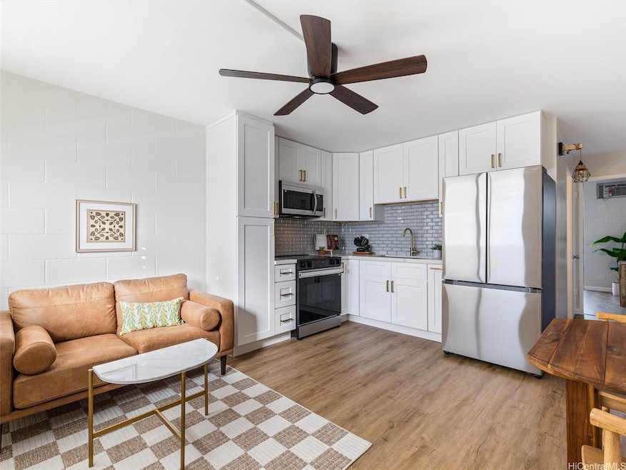 2122 Lime St unit 303, Honolulu, HI 96826 - photo 1