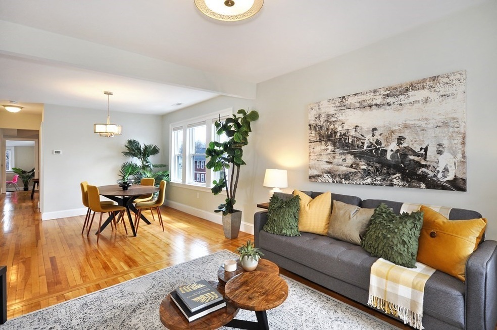 27 Fordham St unit 2, Arlington, MA 02474 - photo 1