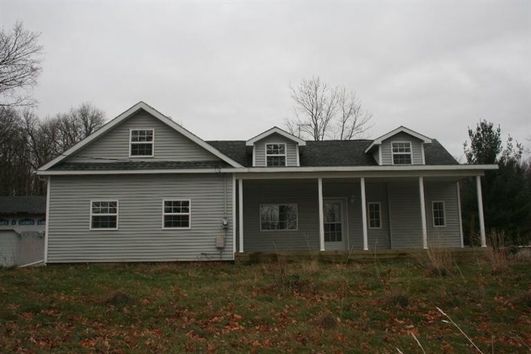 5802 W 250 N, La Porte, IN 46350 - photo 1