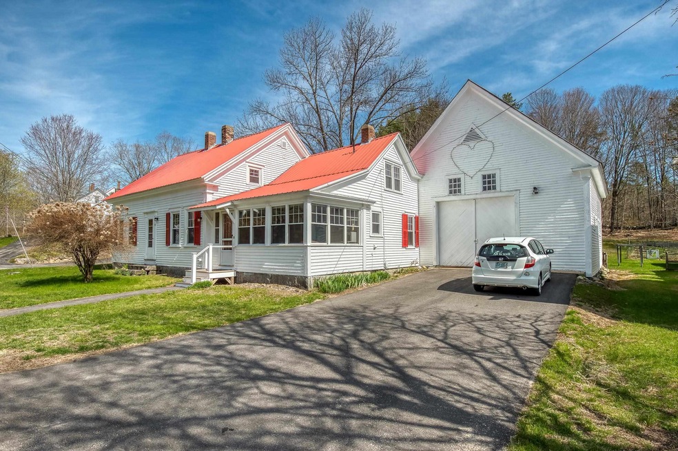 41 Old Portland Rd, Freedom, NH 03836 - photo 1