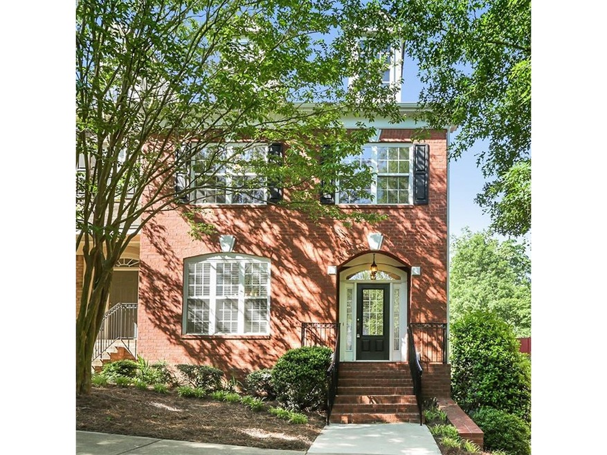 End unit with easy access.
