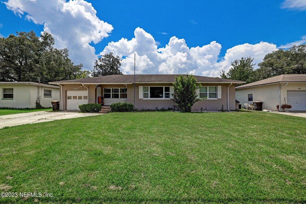 6262 Mercado Dr, Jacksonville, FL 32210 - photo 1