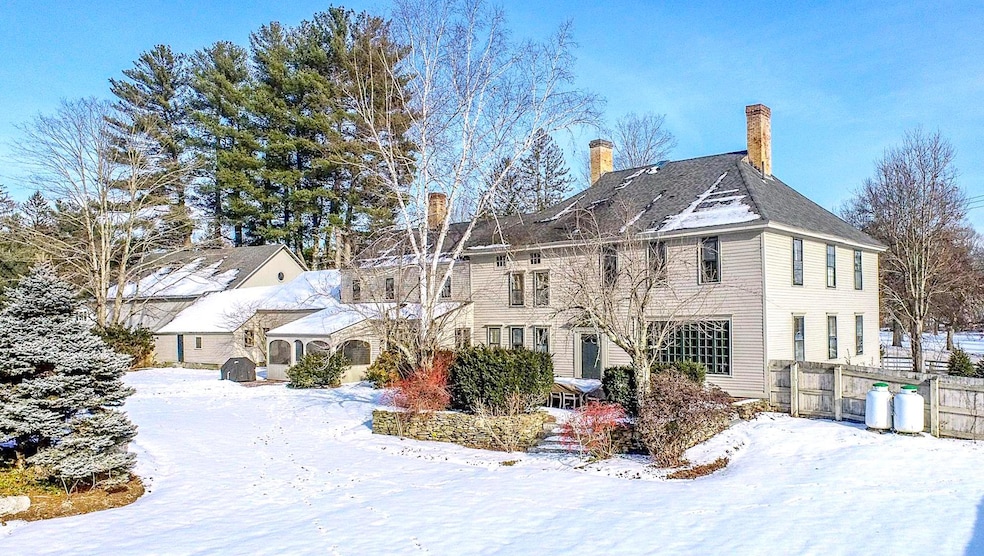 19 Main St, Amherst, NH 03031 - photo 1