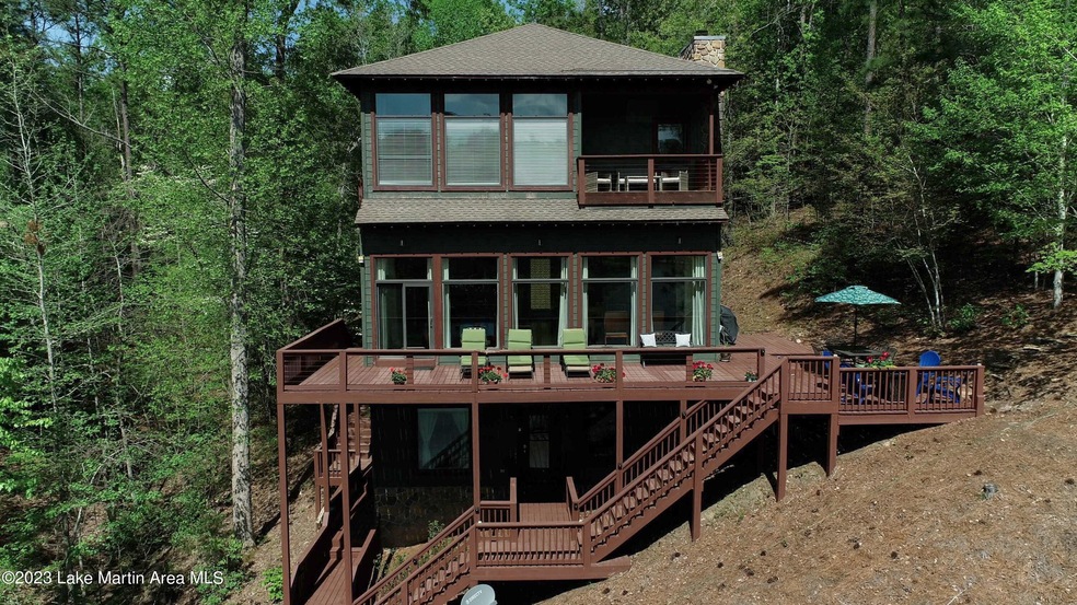 Sold $850,000