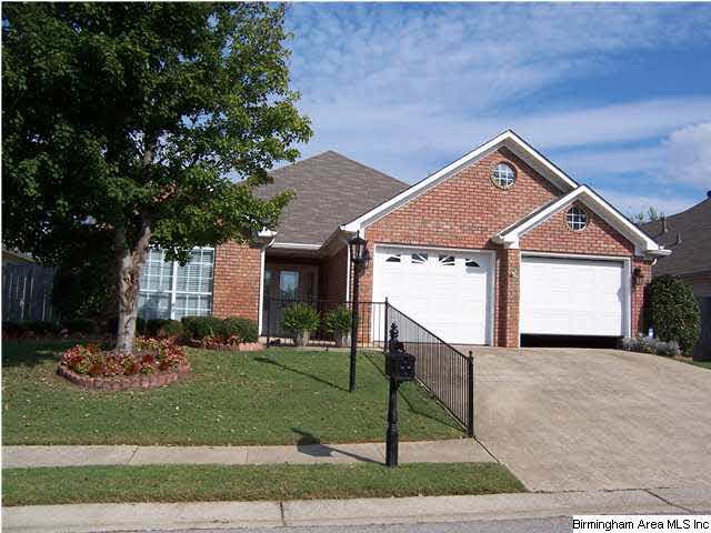 4617 Fairfax Ct, Birmingham, AL 35235 - photo 1