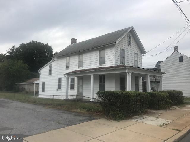 523 S Main St, Chambersburg, PA 17201 - photo 1