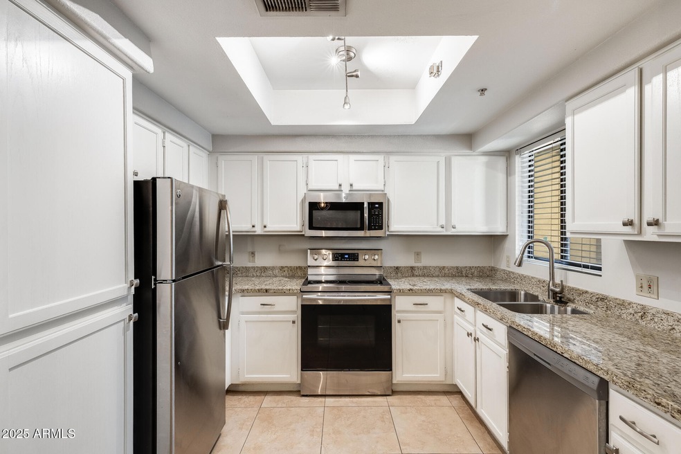 7575 E Indian Bend Rd unit 1057, Scottsdale, AZ 85250 - photo 1