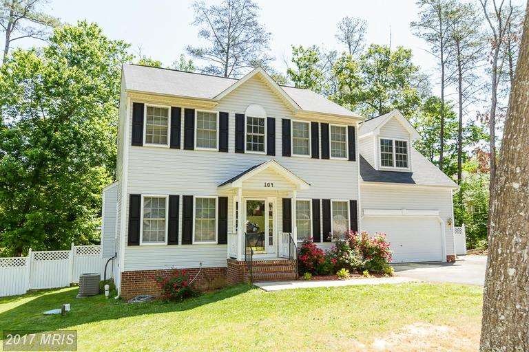 104 Surrey Dr, Ruther Glen, VA 22546 - photo 1