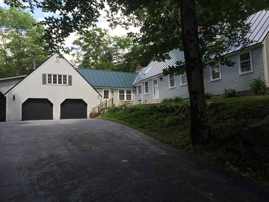 49 Davis Ct, New London, NH 03257 - photo 1