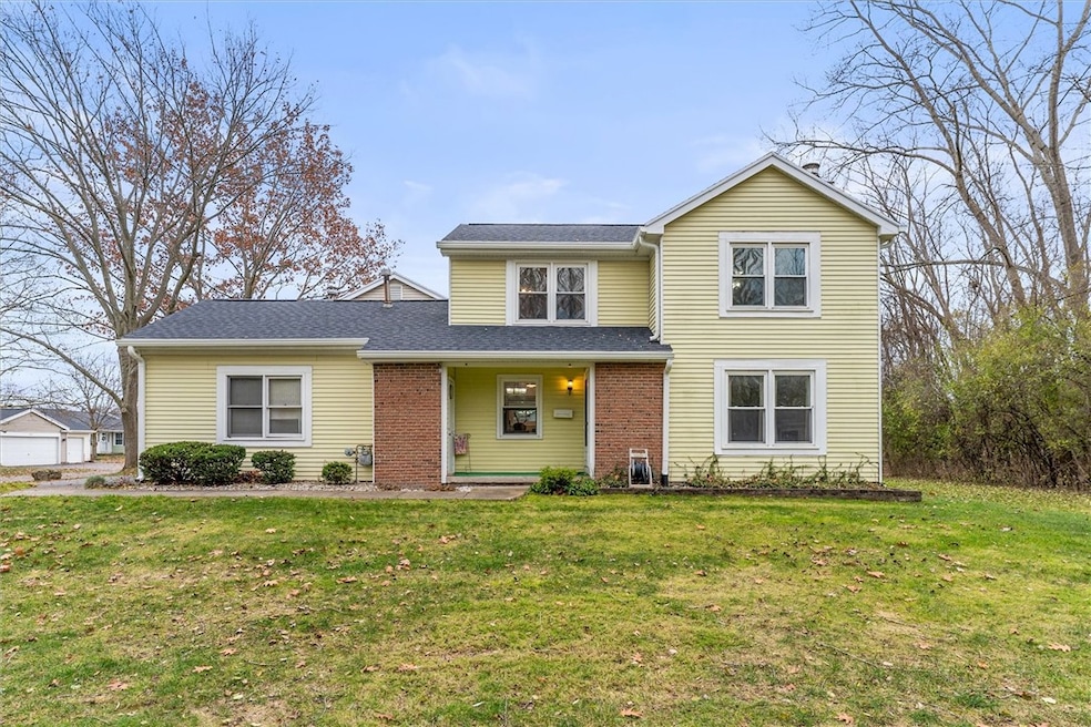 355 Upper Valley Rd, Rochester, NY 14624 - photo 1