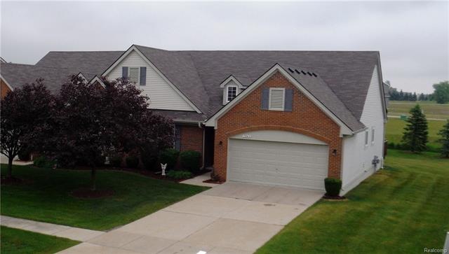 Ranch Duplex Condo with 2 car garage