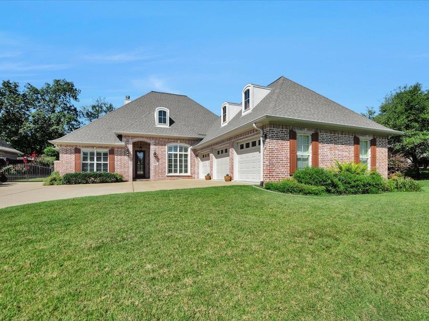 Under Contract $525,000