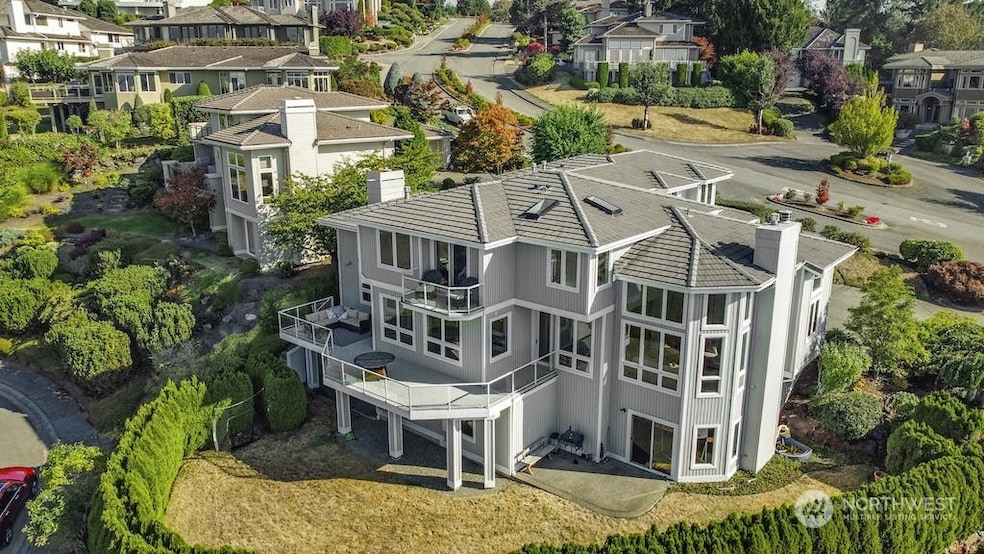 Sold $2,300,000 • Co-Listing Agent