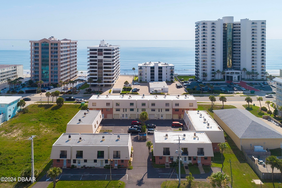 For Sale $267,900 • Co-Listing Agent