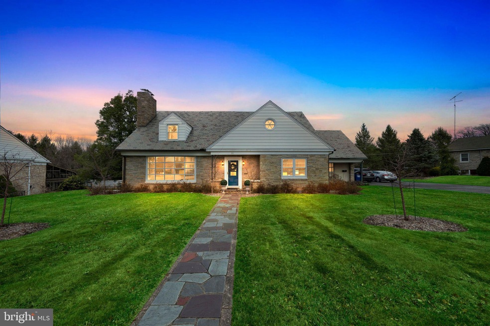 551 Glenwyn Dr, Littlestown, PA 17340 - photo 1