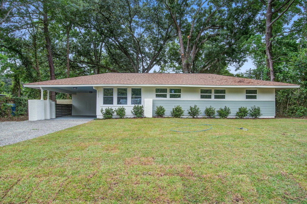 2135 Clayton (1)