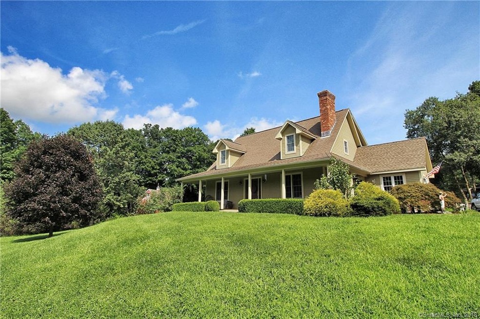 760 Washington Rd, Woodbury, CT 06798 - photo 1