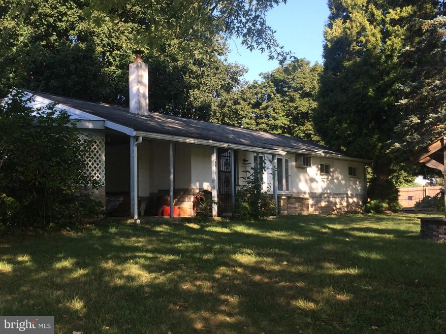 4419 Sycamore Grove Rd, Chambersburg, PA 17202 - photo 1