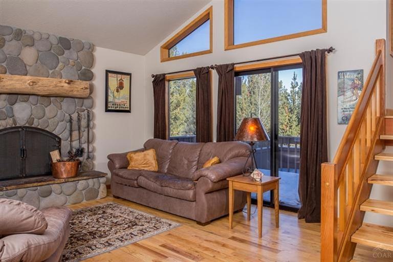 7 Holly Ln, Bend, OR 97702 - photo 1