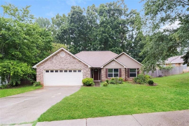 161 Spivey Glen Dr, Jonesboro, GA 30236 - photo 1