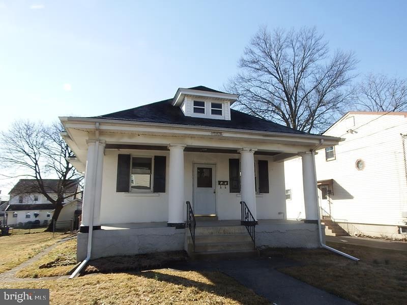 317 Sagamore Rd, Havertown, PA 19083 - photo 1