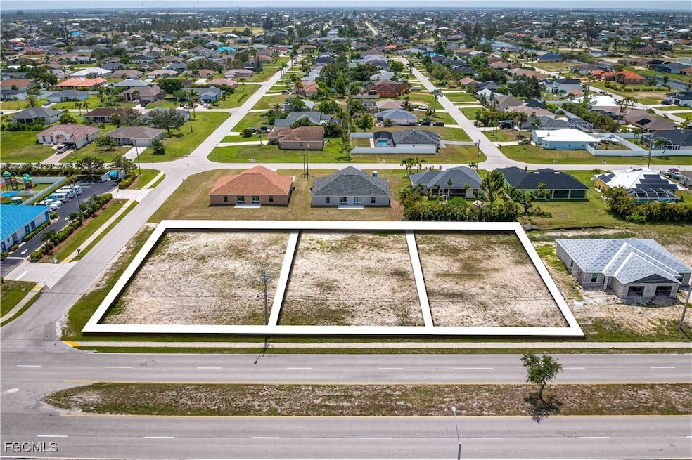 2916 Skyline Blvd, Cape Coral, FL 33914 - photo 1