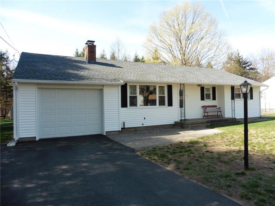 37 Bridge Ln, Enfield, CT 06082 - photo 1