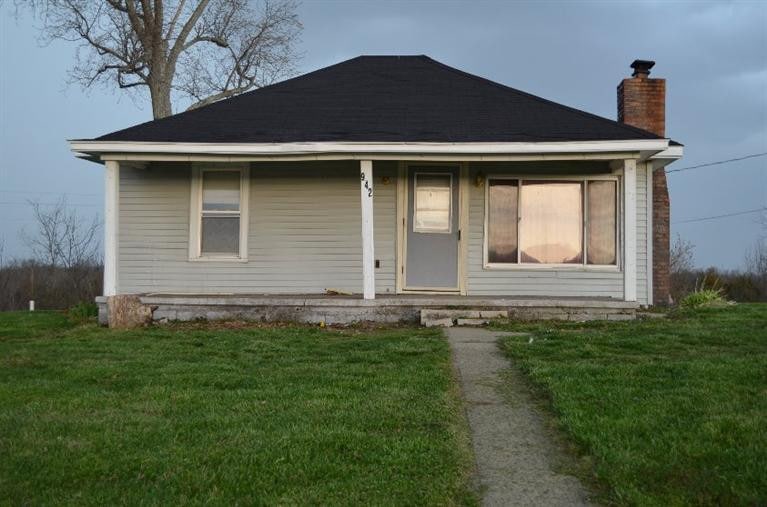 942 Old Dixville Rd, Harrodsburg, KY 40330 - photo 1