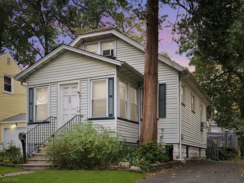 335 Drake Ave, Roselle, NJ 07203 - photo 1