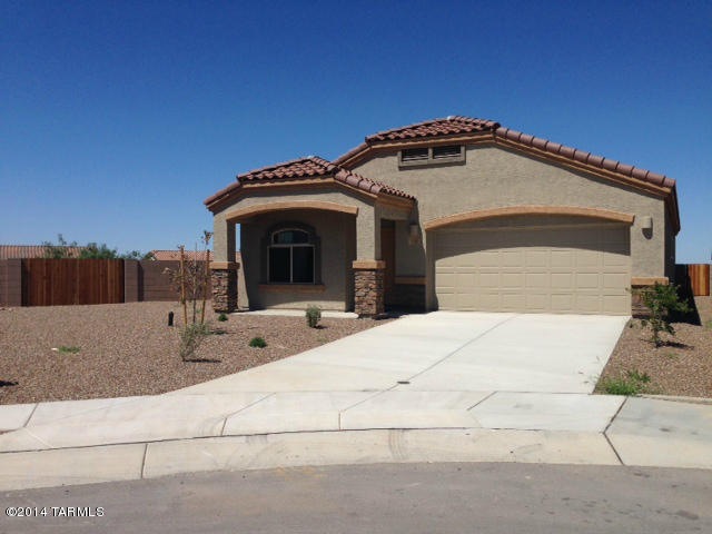 Exterior with Cultured Stone
