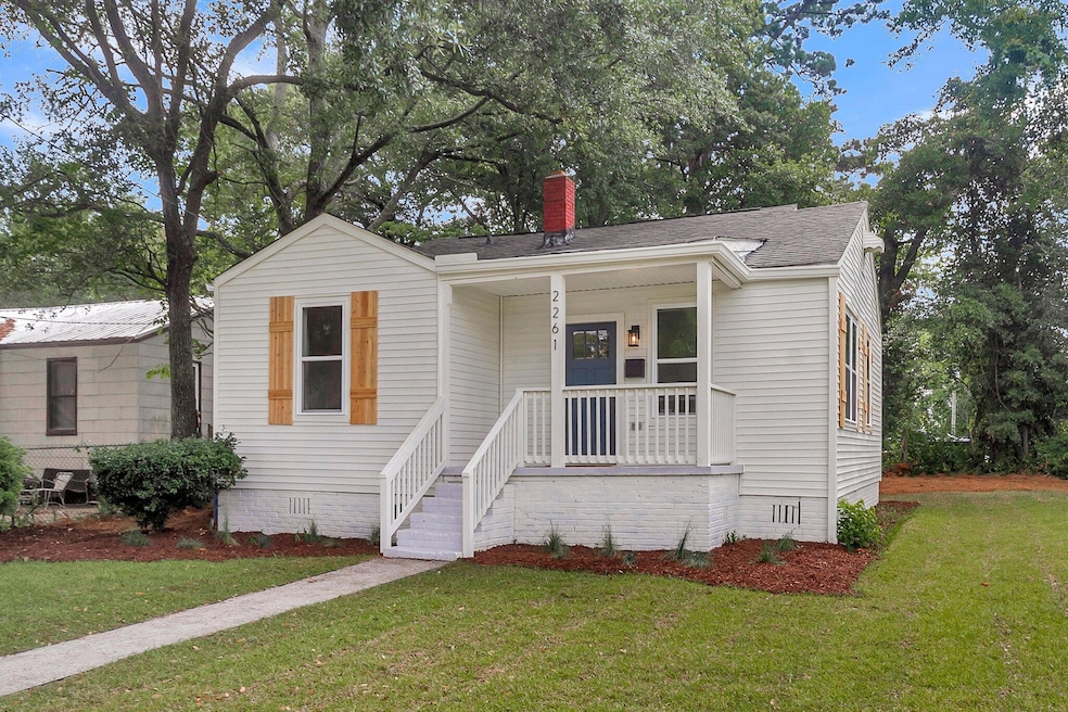 CREM - 2261 Suffolk-2