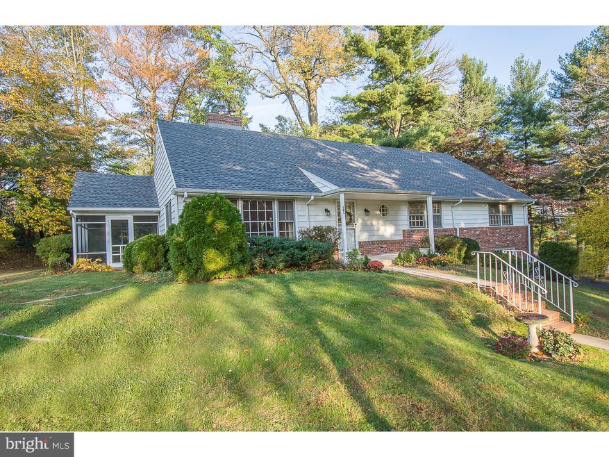 101 Carleton Rd, Wallingford, PA 19086 - photo 1