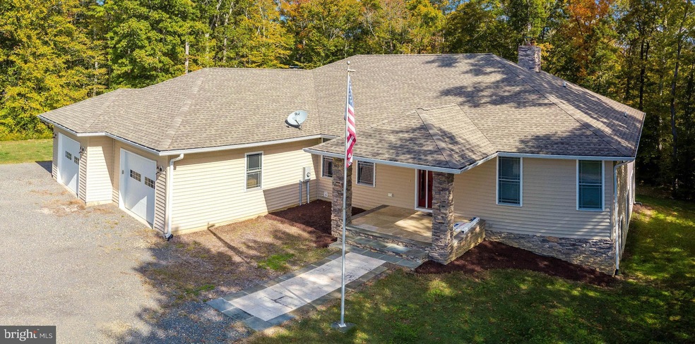 41400 Burnt Mill Dr, Hollywood, MD 20636 - photo 1