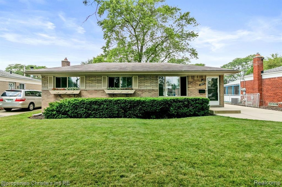 Sold $227,500 • Co-Listing Agent