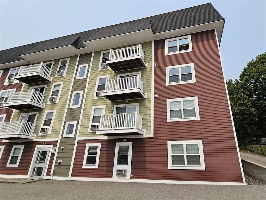 275 W Main St unit 11, Marlborough, MA 01752 - photo 1