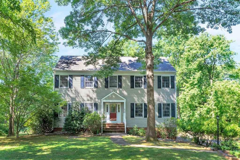 658 Bradford Ln, Earlysville, VA 22936 - photo 1