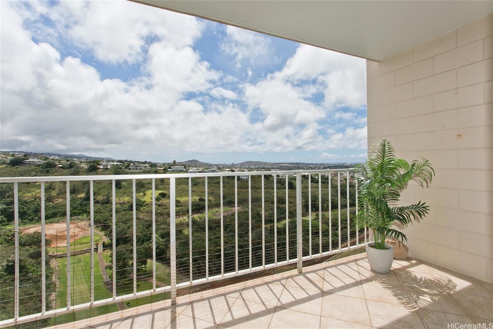 Unobstructed East views towards Honolulu affords y