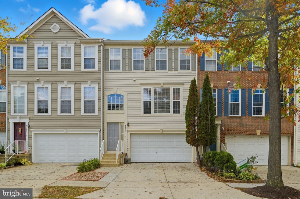 Under Contract $725,000