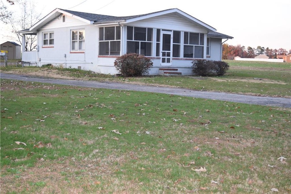 3710 Puddledock Rd, Prince George, VA 23875 - photo 1