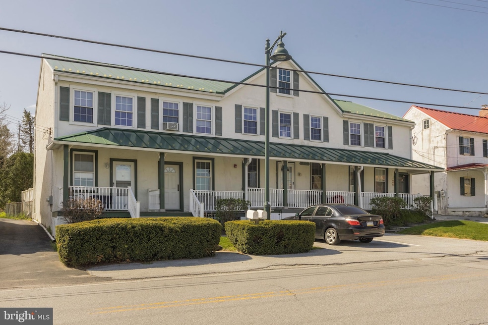 20 S Village Ave unit 2, Exton, PA 19341 - photo 1