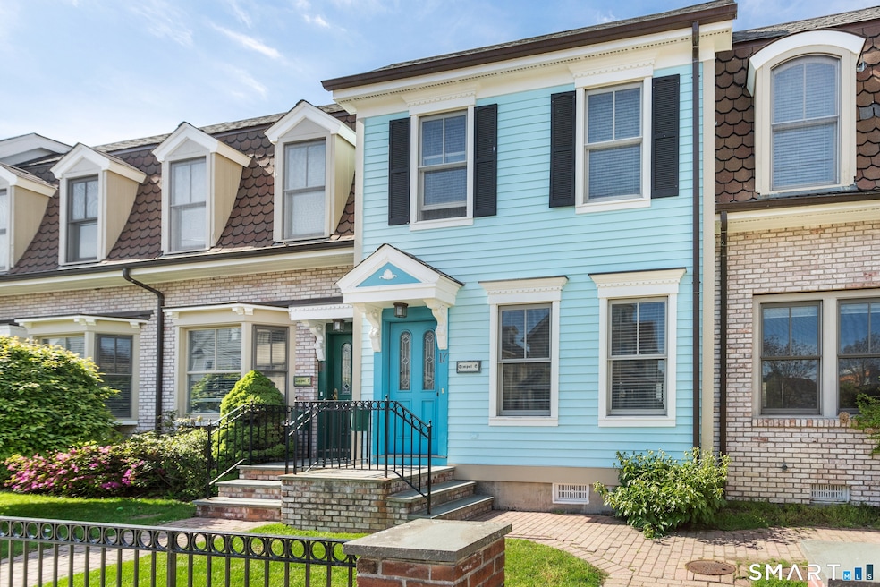 17 Dolsen Place, Stamford, CT 06901 - photo 1