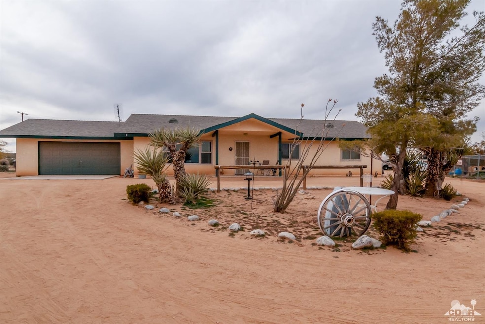 3290 Julcrest Rd, Yucca Valley, CA 92284 - photo 1