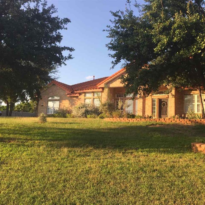 114 Mourning Dove Ct, Laredo, TX 78045 - photo 1