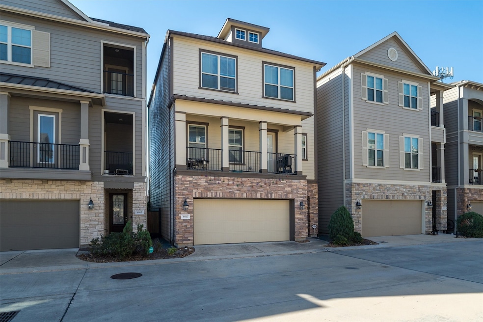 8917 Wind Springs Dr, Houston, TX 77080 - photo 1