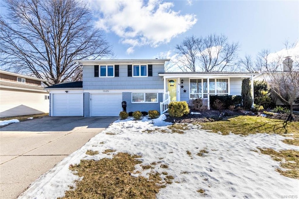 1325 Fairfax Ave, North Tonawanda, NY 14120 - photo 1