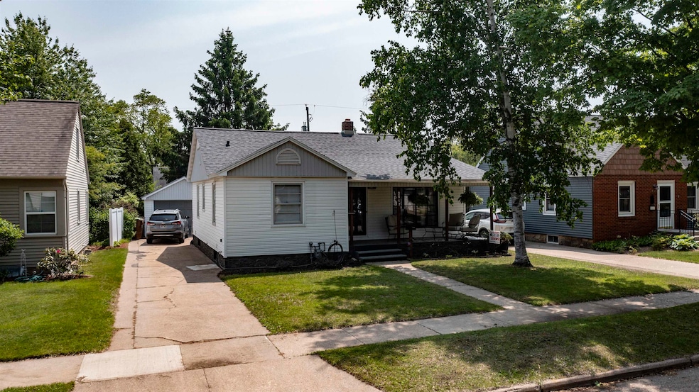 Under Contract $269,900 • Co-Listing Agent