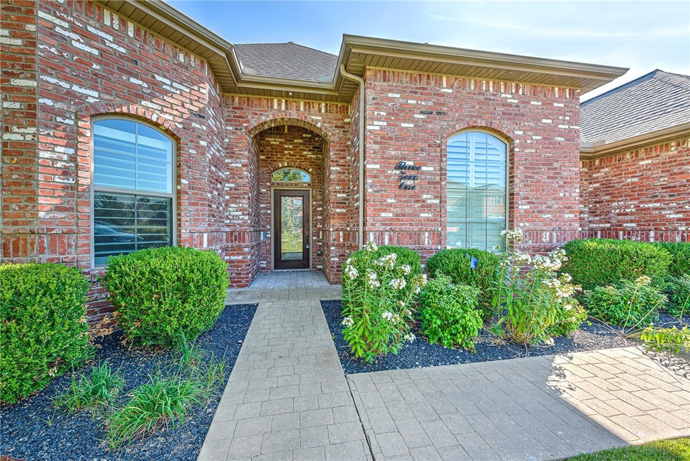 301 NW O St, Bentonville, AR 72712 - photo 1