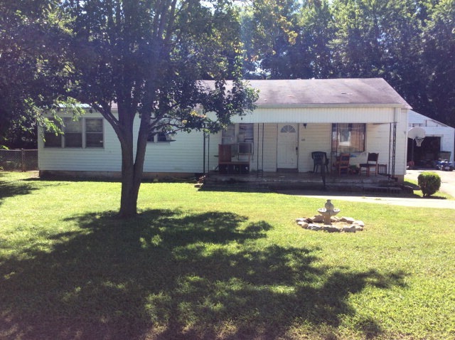 113 Bostick Dr, Hopkinsville, KY 42240 - photo 1