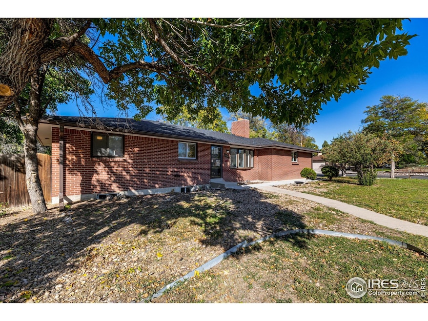 11087 E Montview Blvd, Aurora, CO 80010 - photo 1